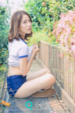 巨龙征服风韵明星美妇